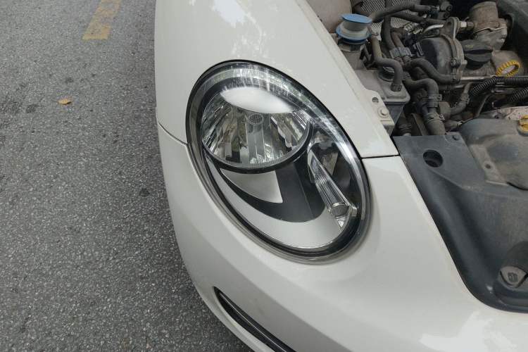 Used Volkswagen Beetle 2014 1.2TSI Fashion Edition Right Front Headlight