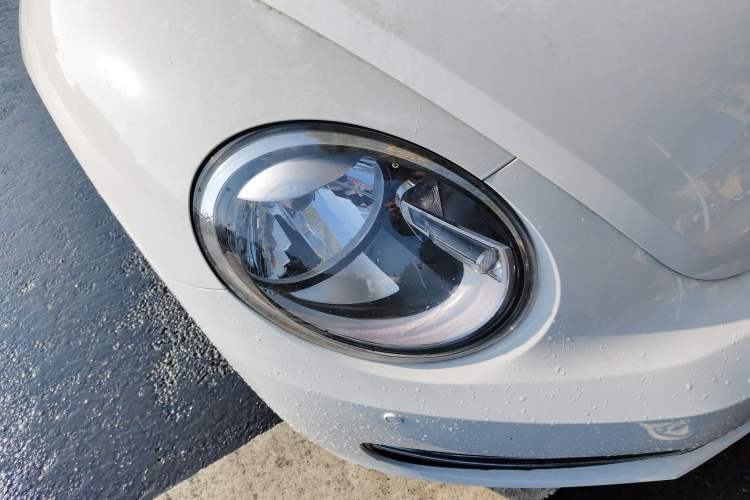 Used Volkswagen Beetle 2014 1.2TSI Fashion Edition Right Front Headlight