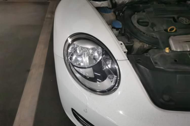 Used Volkswagen Beetle 2014 1.4TSI Fashion Edition Right Front Headlight