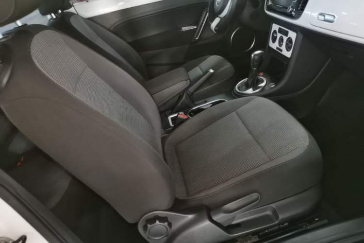 Used Volkswagen Beetle 2014 1.2TSI Fashion Edition Right Front Seat