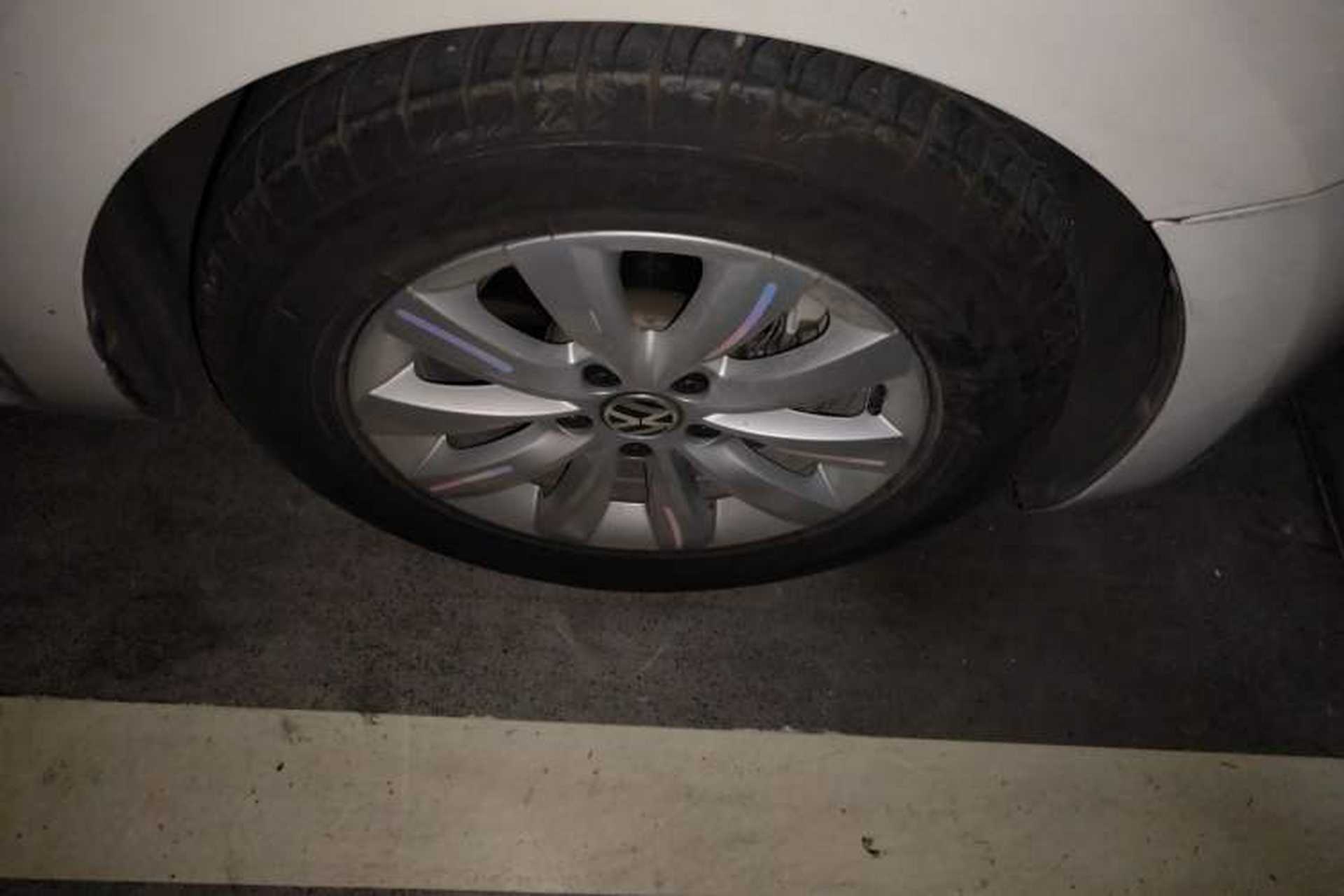 Used Volkswagen Beetle 2014 1.4TSI Fashion Edition Right Front Wheel Hub