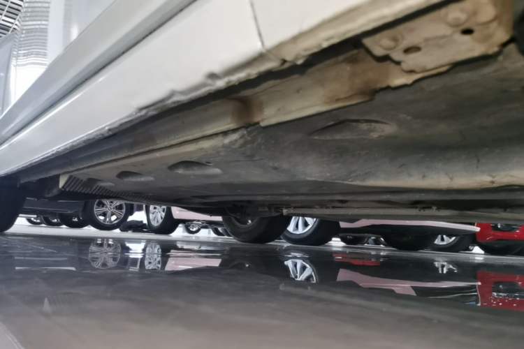 Used Volkswagen Beetle 2014 1.2TSI Fashion Edition Right Side Sill