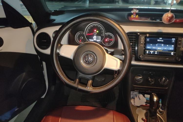 Used Volkswagen Beetle 2014 1.4TSI Fashion Edition Steering Wheel