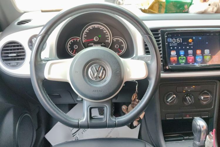 Used Volkswagen Beetle 2014 1.4TSI Fashion Edition Steering Wheel