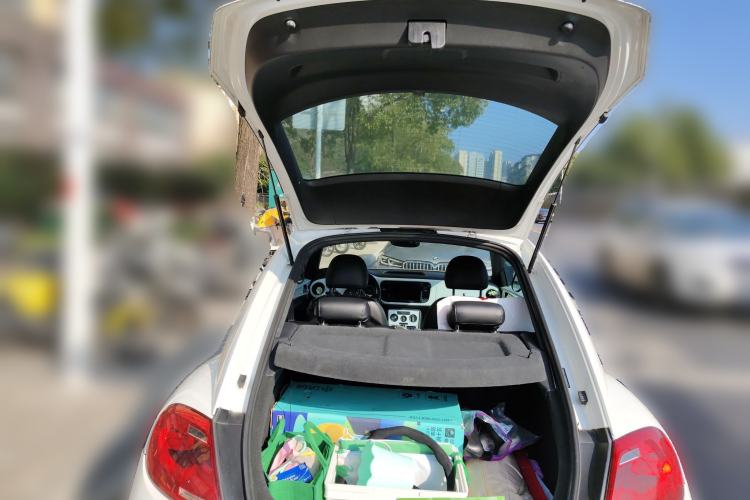Used Volkswagen Beetle 2014 1.2TSI Fashion Edition Trunk