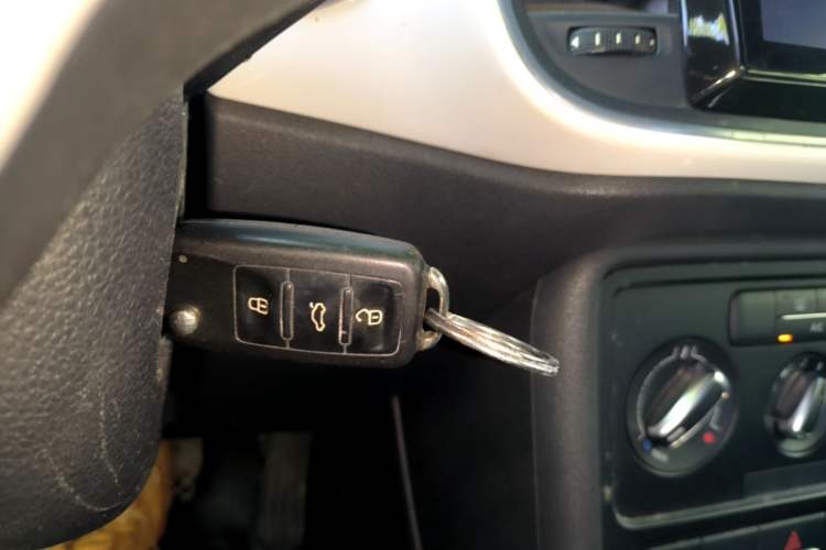 Used Volkswagen Beetle 2014 1.4TSI Fashion Edition Vehicle Key