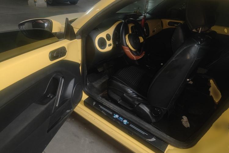 Used Volkswagen Beetle 2014 1.4TSI Fashion Edition Driver Seat