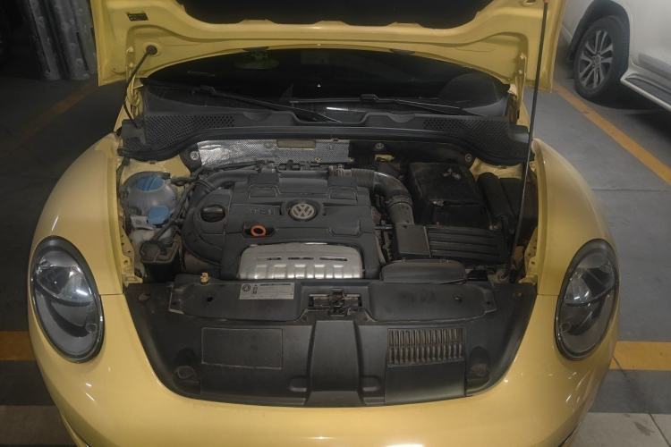 Used Volkswagen Beetle 2014 1.4TSI Fashion Edition Engine Bay