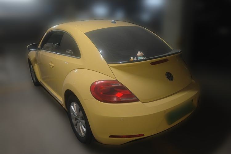 Used Volkswagen Beetle 2014 1.4TSI Fashion Edition Rear Left 45 Deg