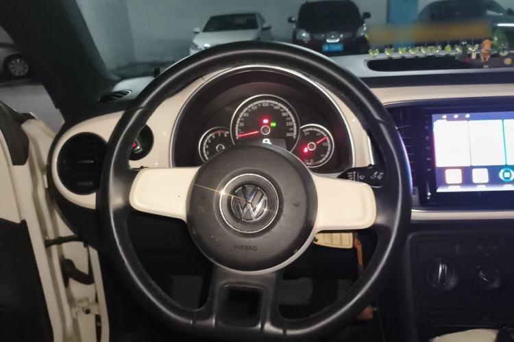Used Volkswagen Beetle 2014 1.4TSI Fashion Edition Steering Wheel