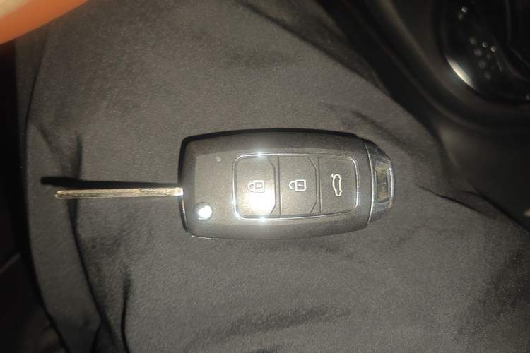 Used Volkswagen Beetle 2014 1.4TSI Fashion Edition Vehicle Key