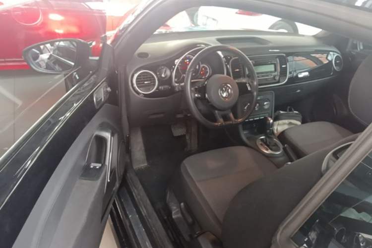 Used Volkswagen Beetle 2015 180TSI model Driver Seat