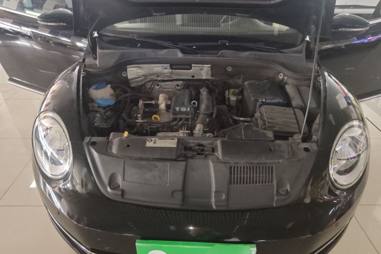 Used Volkswagen Beetle 2015 180TSI model Engine Bay