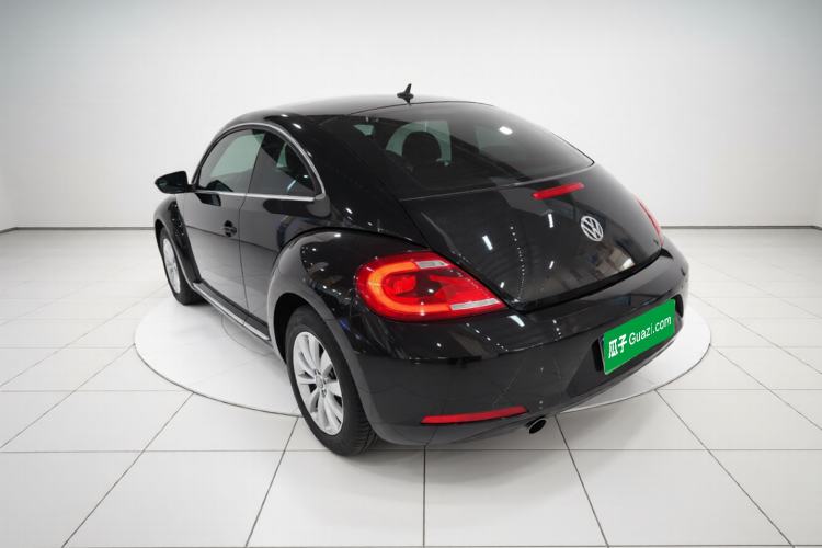 Used Volkswagen Beetle 2015 180TSI model Exterior 2