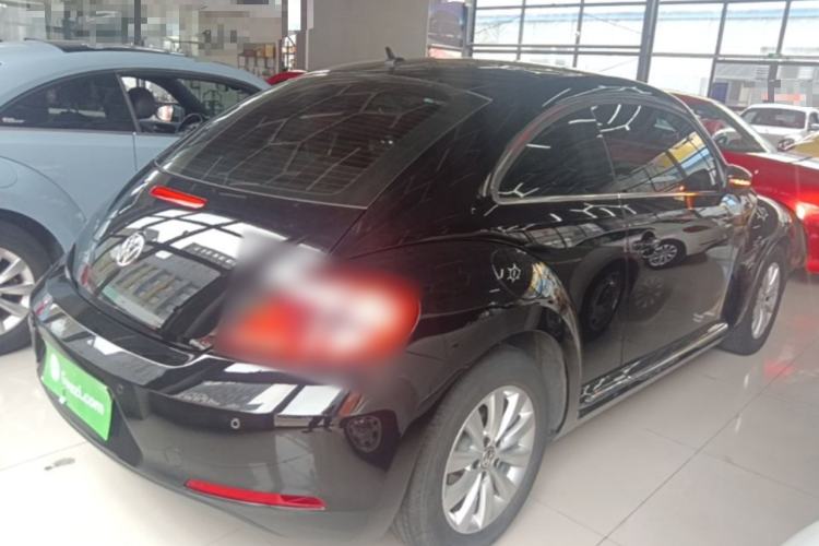 Used Volkswagen Beetle 2015 180TSI model Rear Right 45 Deg
