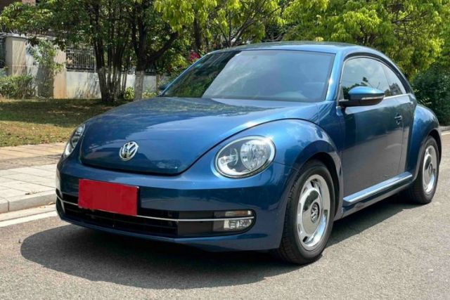 Ojetý Volkswagen Beetle 2015 180TSI model