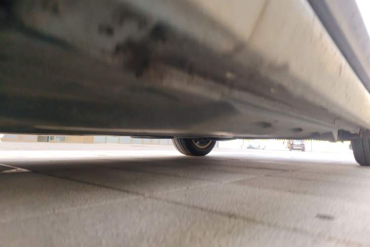 Used Volkswagen Beetle 2015 180TSI model Chassis Front Left