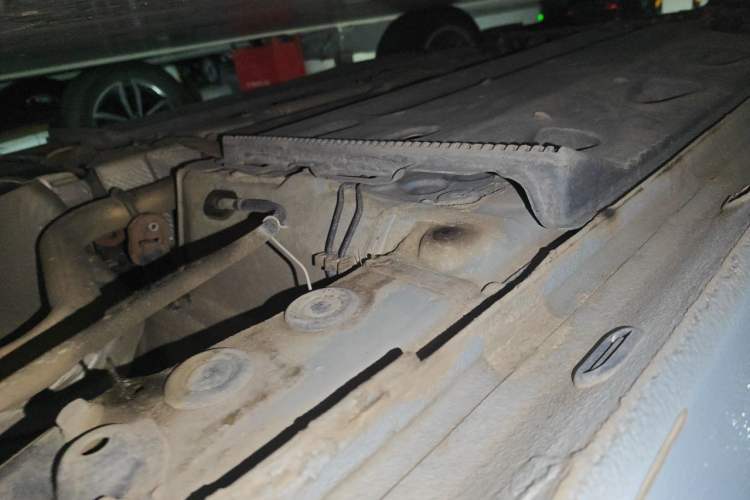Used Volkswagen Beetle 2015 180TSI model Chassis Rear Left