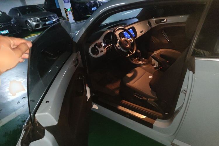 Used Volkswagen Beetle 2015 180TSI model Driver Seat