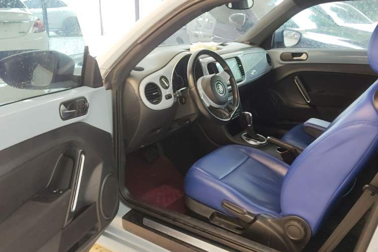 Used Volkswagen Beetle 2015 180TSI model Driver Seat