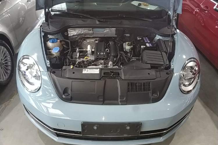 Used Volkswagen Beetle 2015 180TSI model Engine Bay