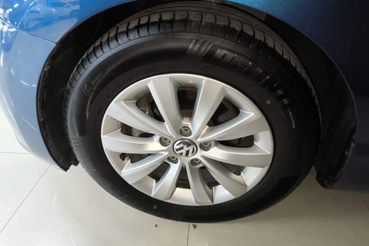 Used Volkswagen Beetle 2015 180TSI model Exterior 1