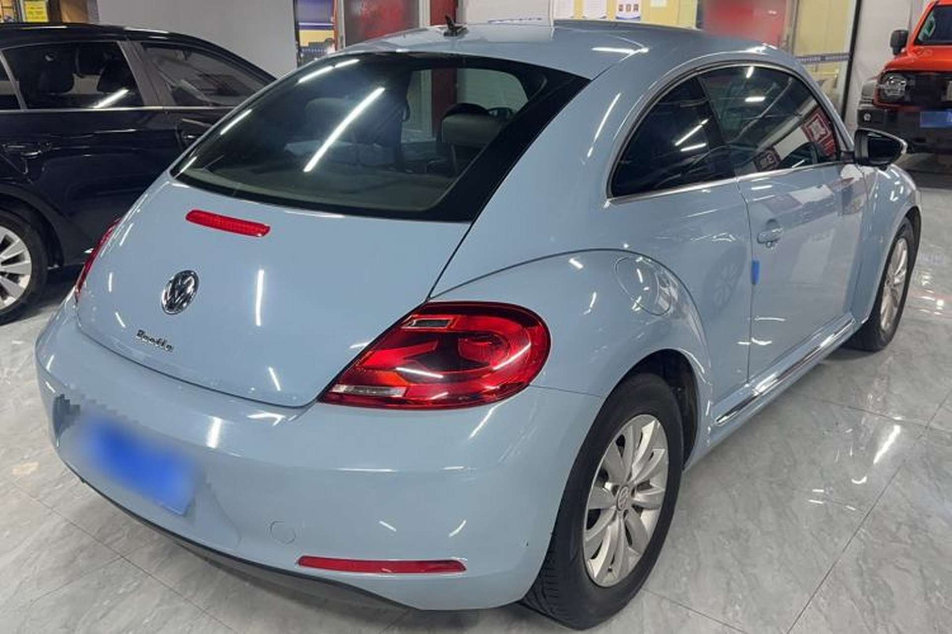 Used Volkswagen Beetle 2015 180TSI model Exterior 3