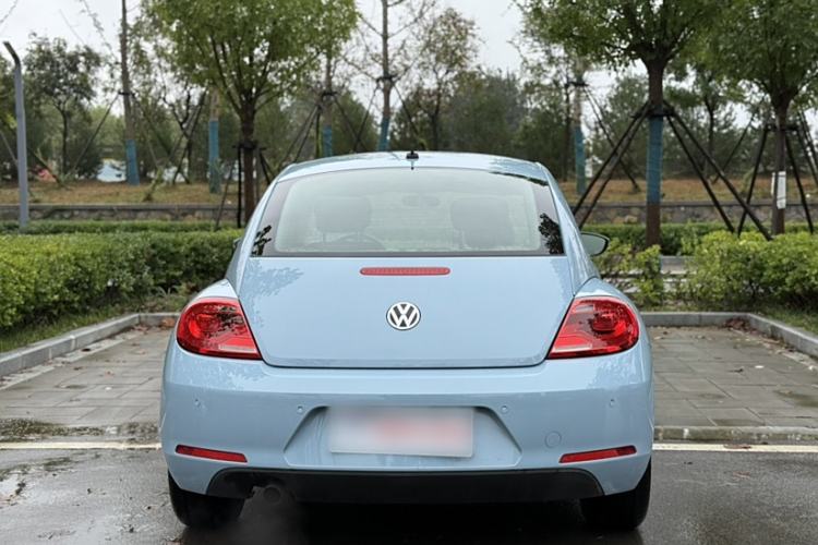 Used Volkswagen Beetle 2015 180TSI model Exterior 4