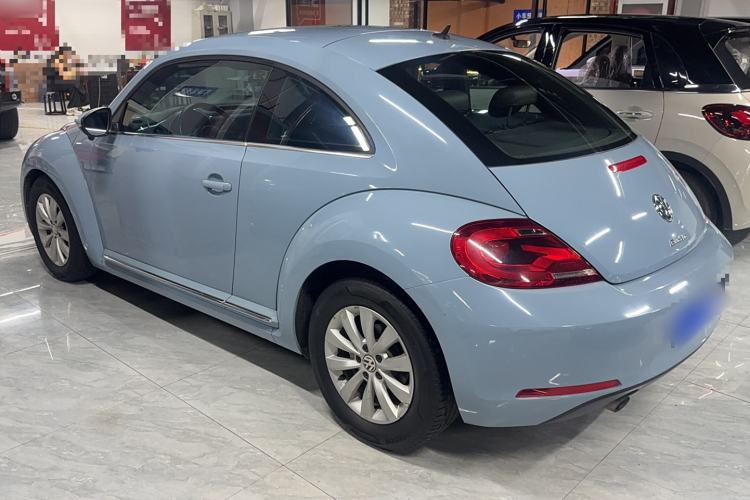 Used Volkswagen Beetle 2015 180TSI model Exterior 5