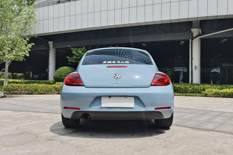 Used Volkswagen Beetle 2015 180TSI model Exterior 5