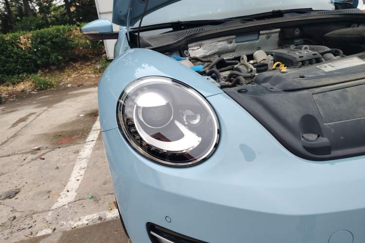 Used Volkswagen Beetle 2015 180TSI Convertible Edition Exterior 6