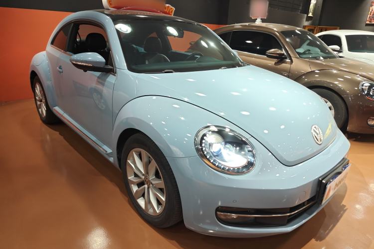 Used Volkswagen Beetle 2015 280TSI Front Right 45 Deg