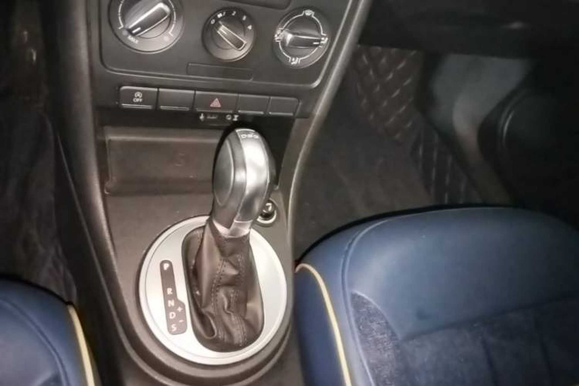 Used Volkswagen Beetle 2015 180TSI model Gear Lever