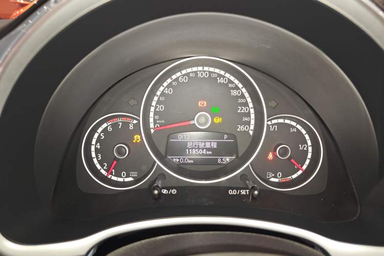 Used Volkswagen Beetle 2015 280TSI Instrument Cluster