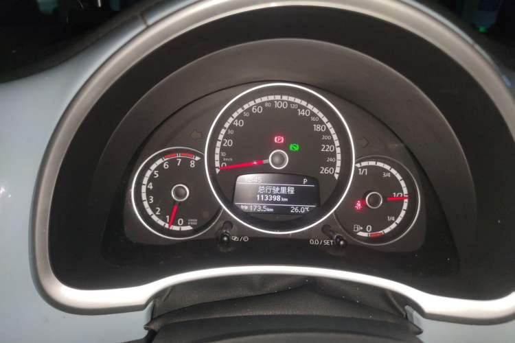 Used Volkswagen Beetle 2015 180TSI model Instrument Cluster