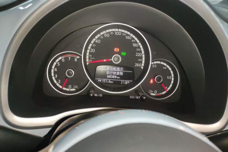 Used Volkswagen Beetle 2015 280TSI Instrument Cluster