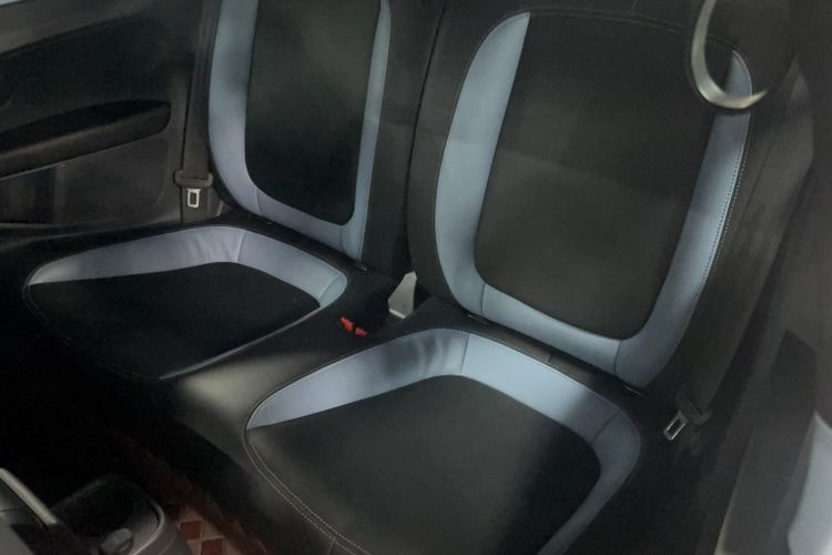 Used Volkswagen Beetle 2015 180TSI model Interior 1