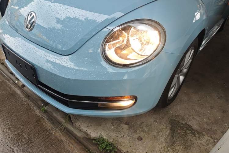 Used Volkswagen Beetle 2015 280TSI Left Front Headlight