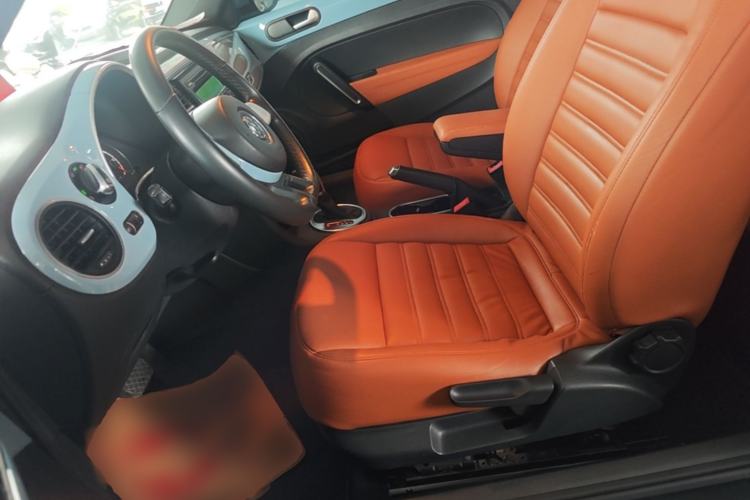 Used Volkswagen Beetle 2015 280TSI Left Front Seat