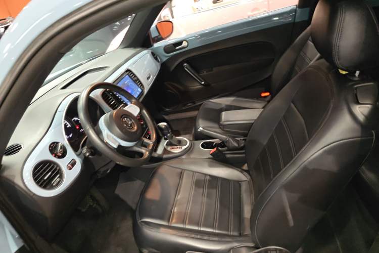 Used Volkswagen Beetle 2015 280TSI Left Front Seat