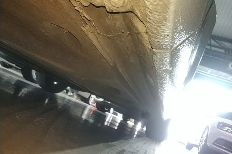 Used Volkswagen Beetle 2015 180TSI model Left Side Sill
