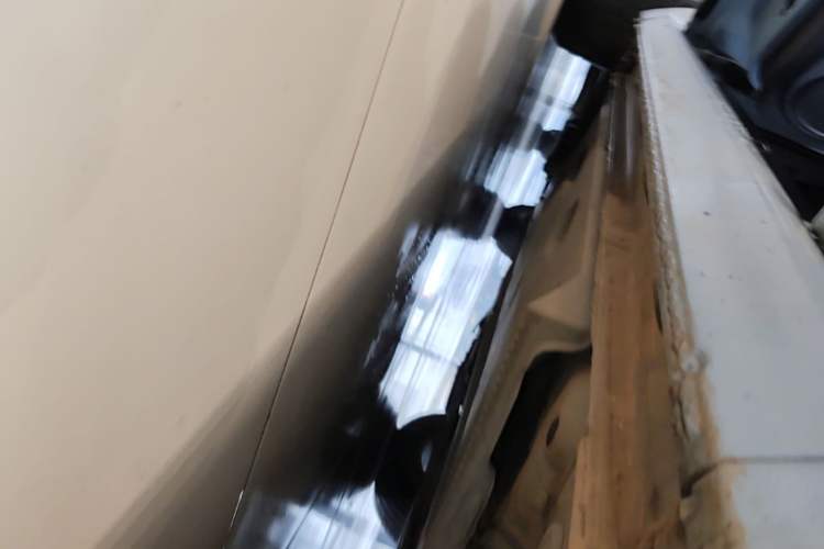 Used Volkswagen Beetle 2015 180TSI model Left Side Sill