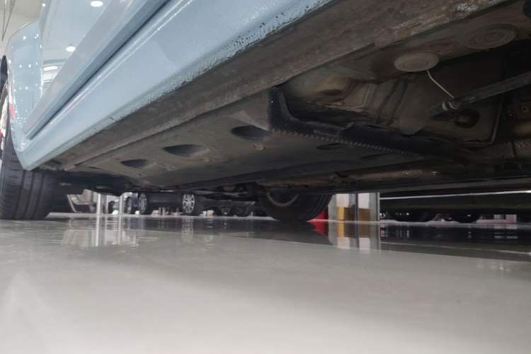 Used Volkswagen Beetle 2015 180TSI model Left Side Sill