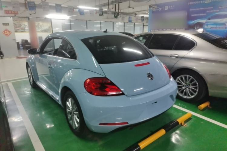 Used Volkswagen Beetle 2015 180TSI model Rear Left 45 Deg