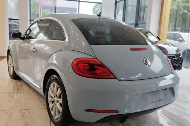 Used Volkswagen Beetle 2015 180TSI model Rear Left 45 Deg