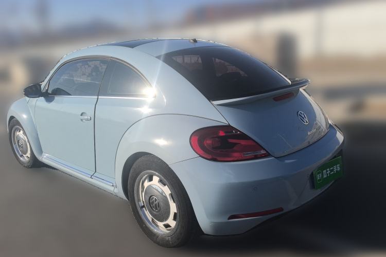 Used Volkswagen Beetle 2015 180TSI model Rear Left 45 Deg