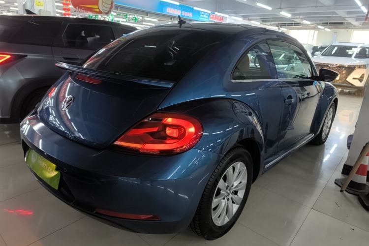 Used Volkswagen Beetle 2015 180TSI model Rear Right 45 Deg