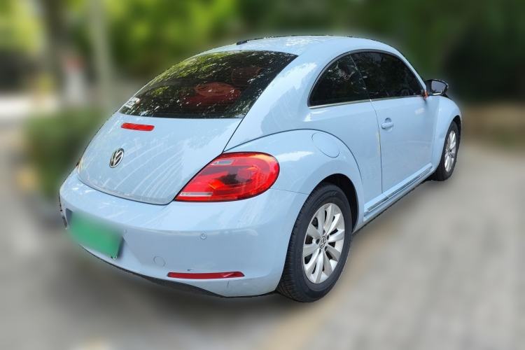 Used Volkswagen Beetle 2015 180TSI model Rear Right 45 Deg