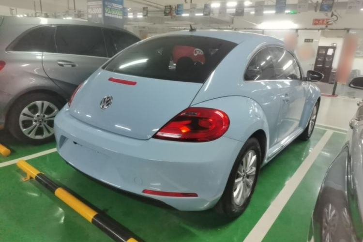 Used Volkswagen Beetle 2015 180TSI model Rear Right 45 Deg