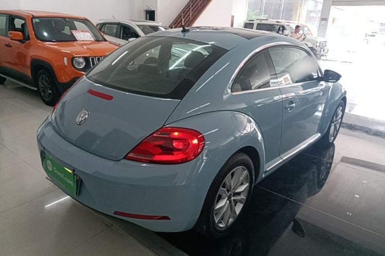 Used Volkswagen Beetle 2015 180TSI model Rear Right 45 Deg